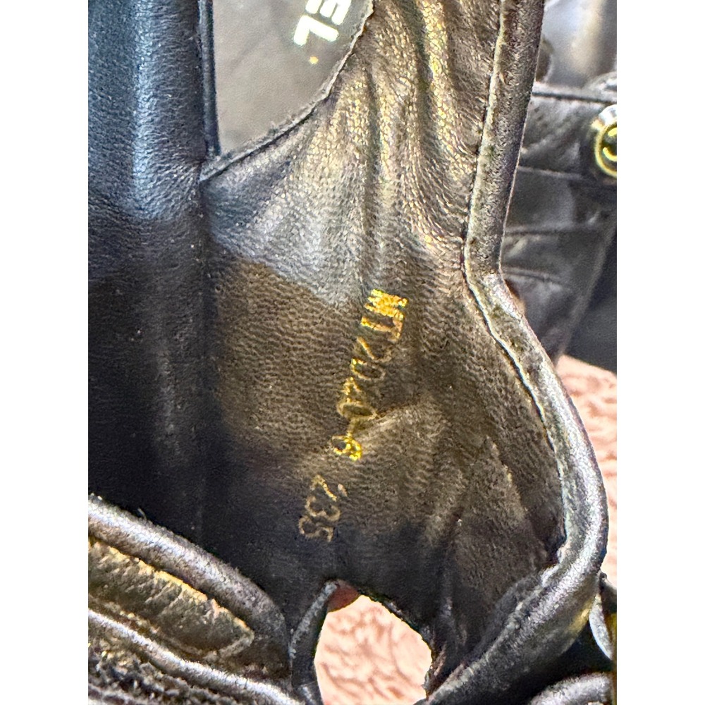 Chanel Black Quilted Lambskin Dad Sandals CC Logo Gold Hardware Size 37 MT2040-6 - Picture 3 of 6